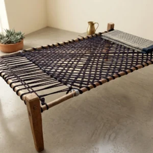 Handcrafted Moongil Kattil